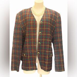 Bold & Chic: Vintage Houndstooth Blazer by Kovet